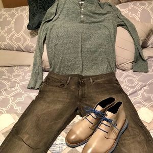 Grey Levi’s 502 Jeans 36 x 30.